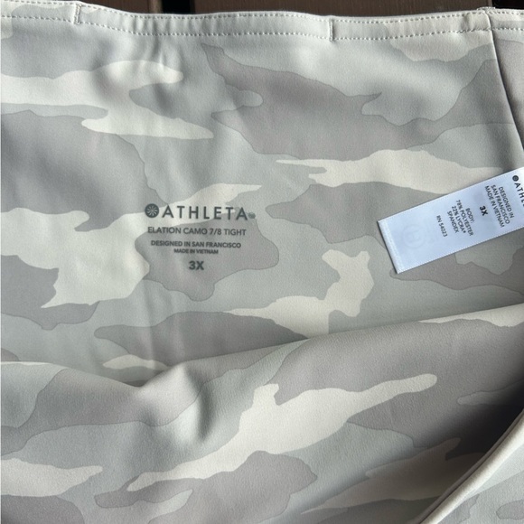 NWT Athleta Elation Camo 7/8 Tight Women's Gray Camouflage Size 3x - Picture 5 of 5